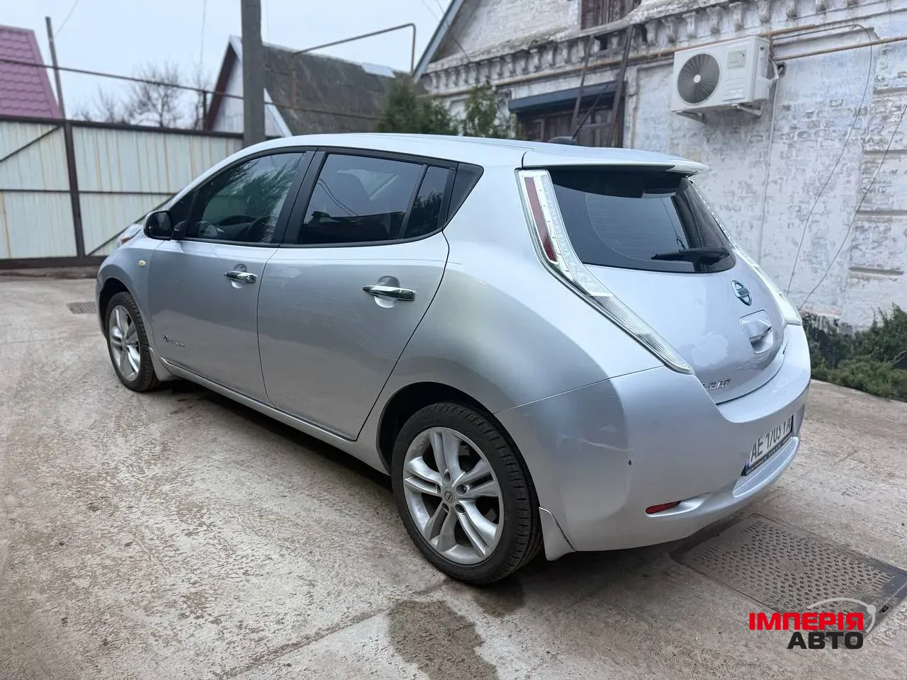 Nissan Leaf - фото 15