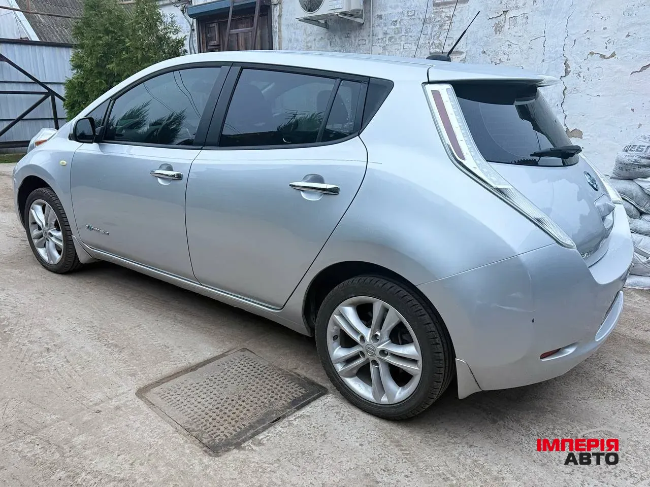 Nissan Leaf - фото 5