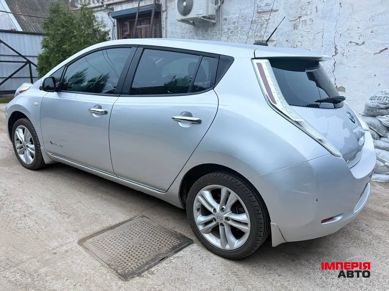 Nissan Leaf - фото 18