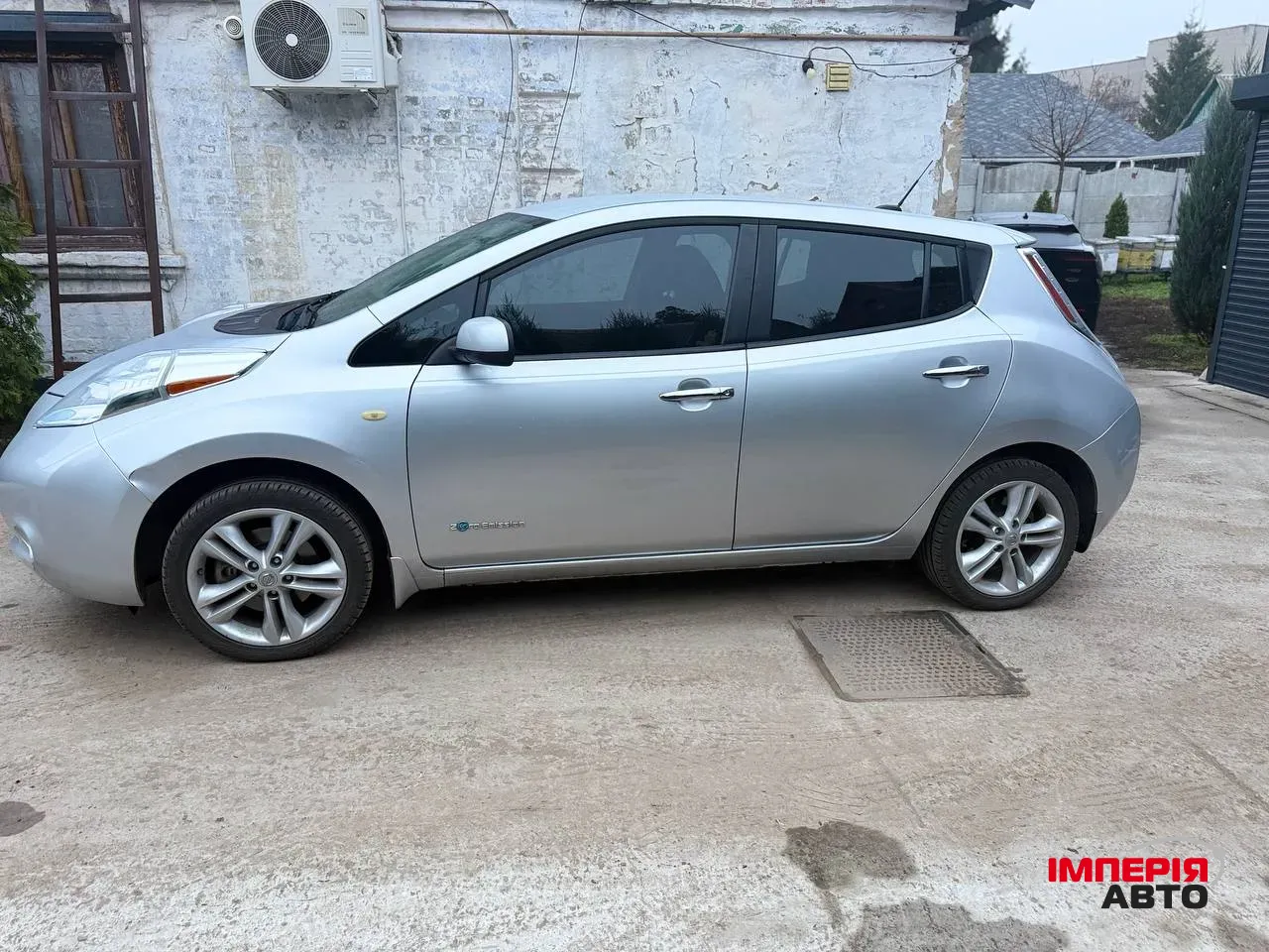 Nissan Leaf - фото 17