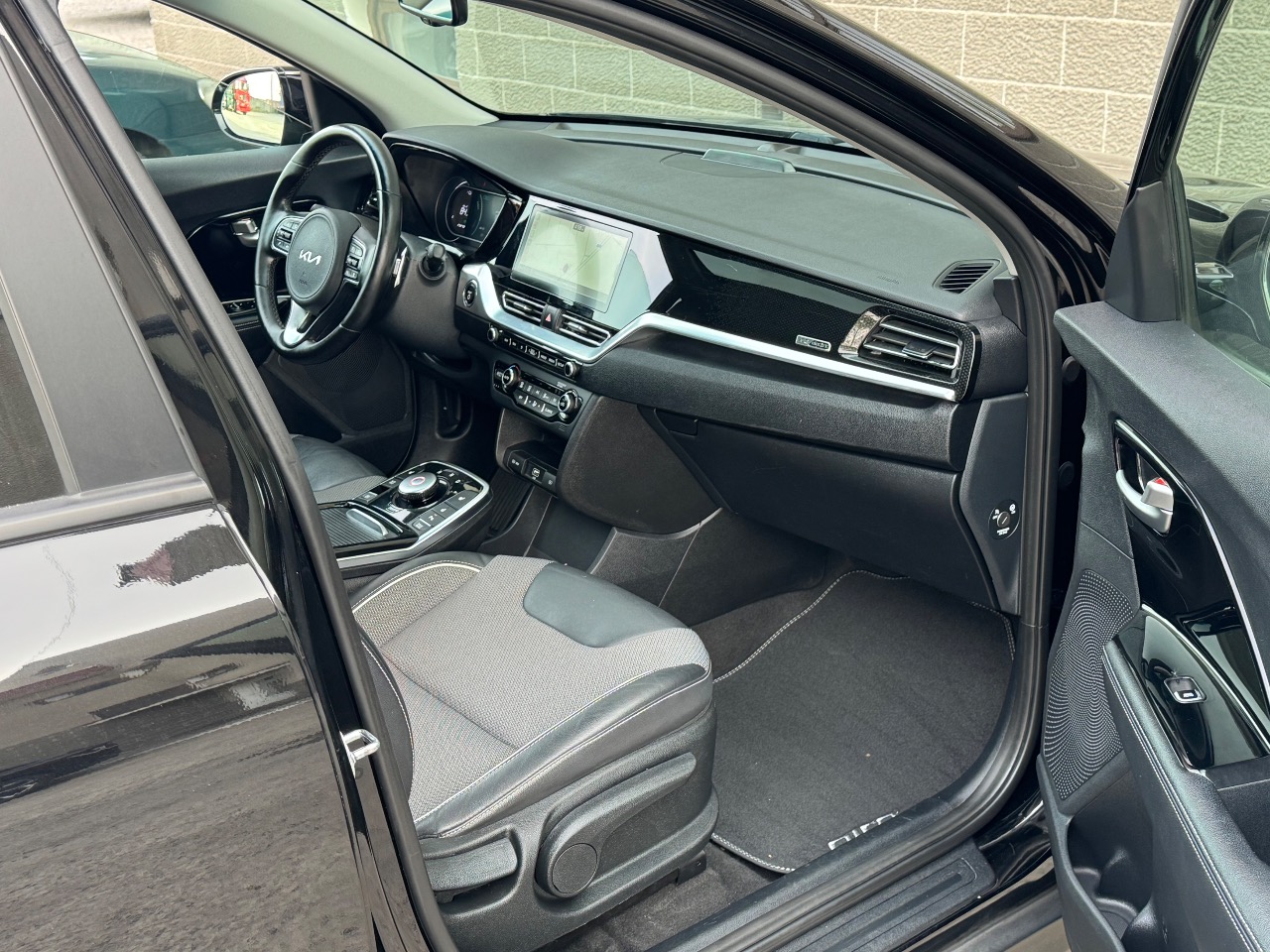 Kia Niro - фото 10