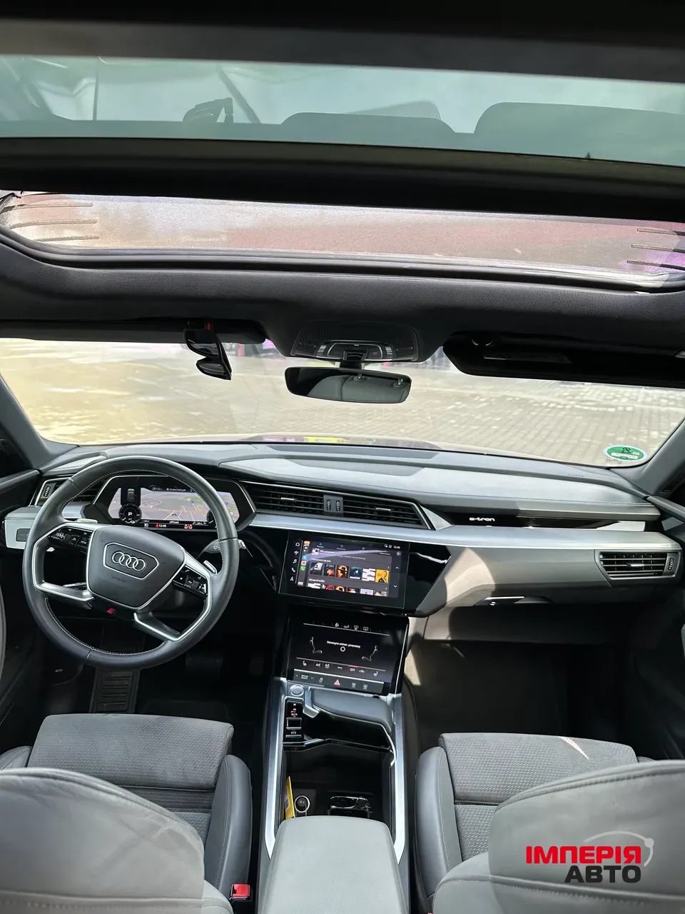 Audi e-tron - фото 16