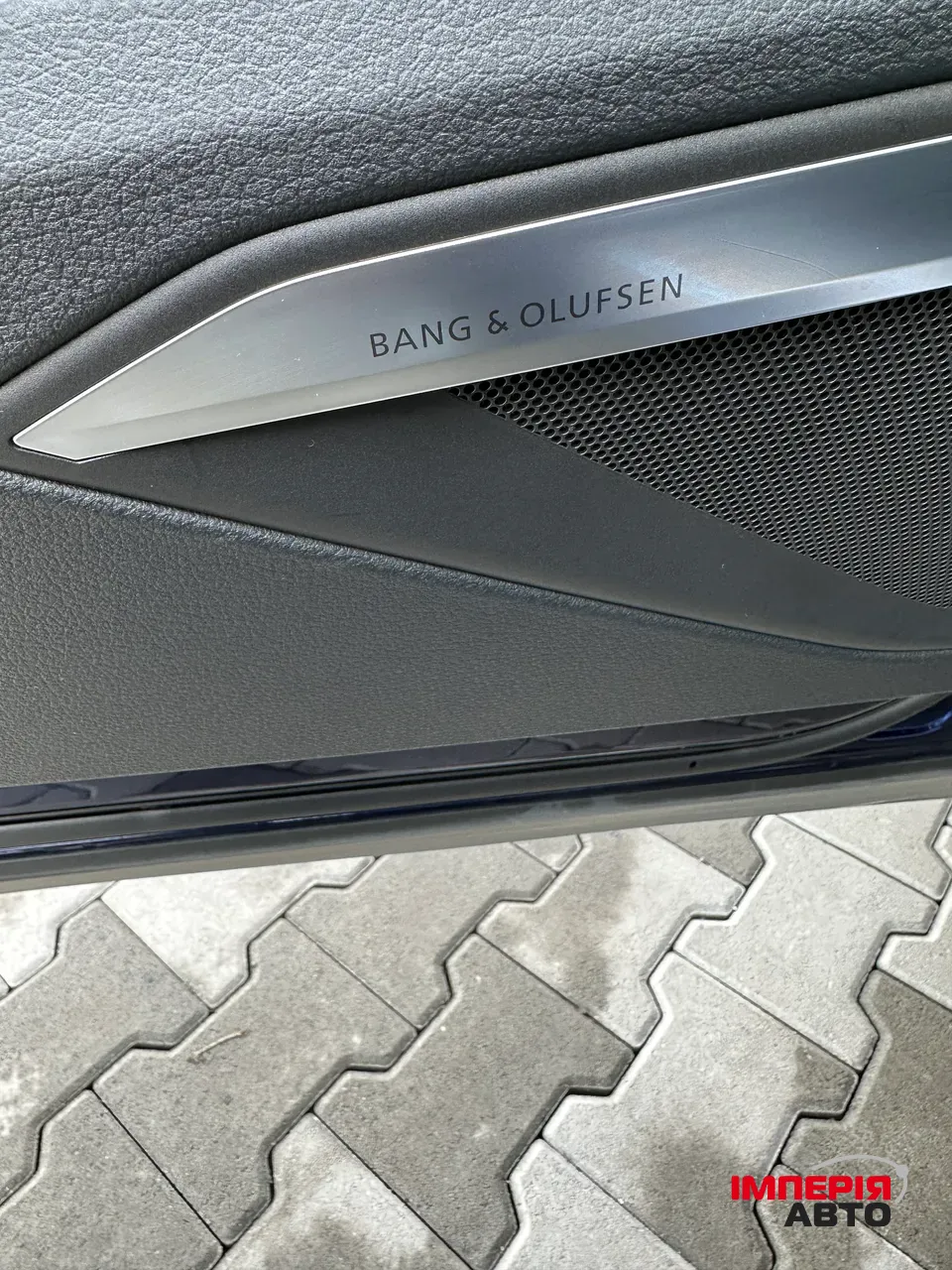 Audi e-tron - фото 15