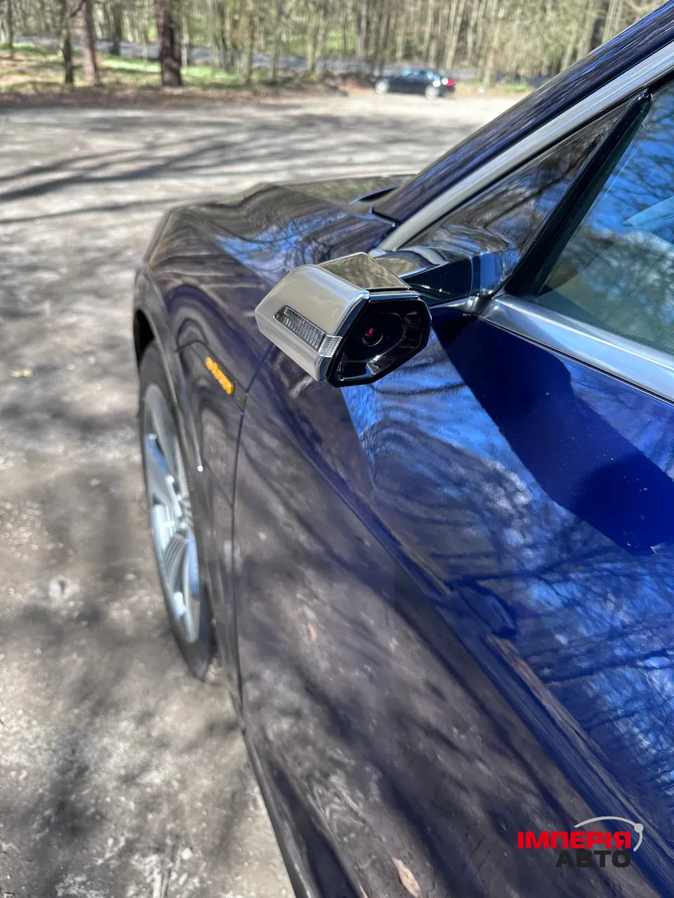 Audi e-tron - фото 8