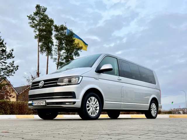 Volkswagen Caravelle - фото 2