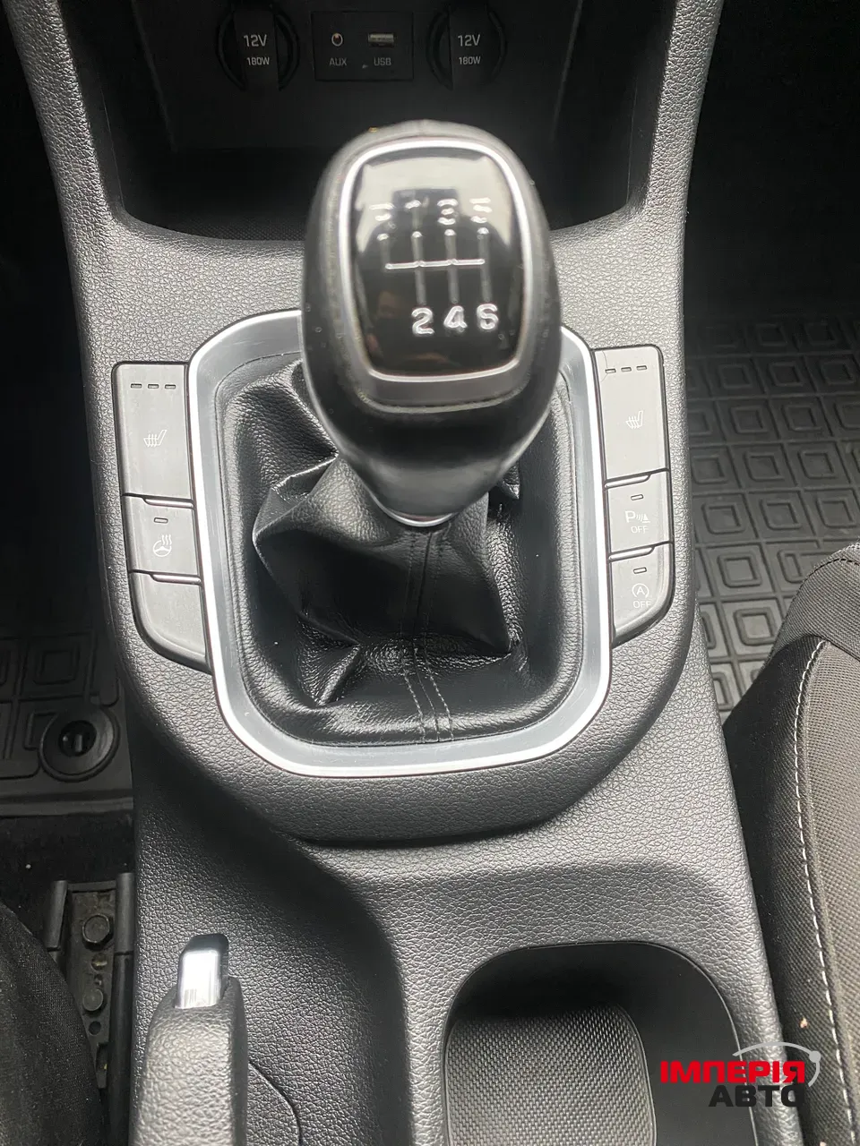 Hyundai i30 - фото 18