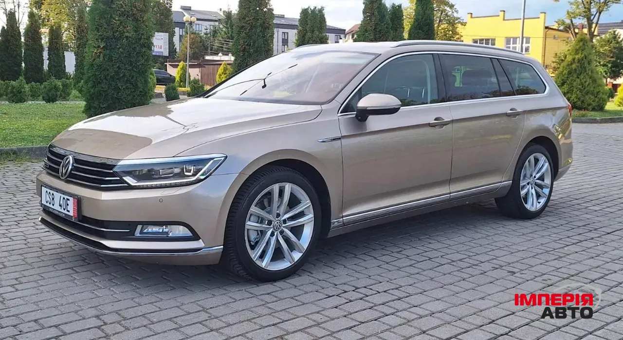 Volkswagen Passat - фото 1