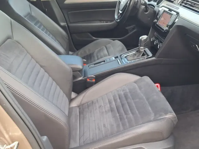 Volkswagen Passat - фото 3