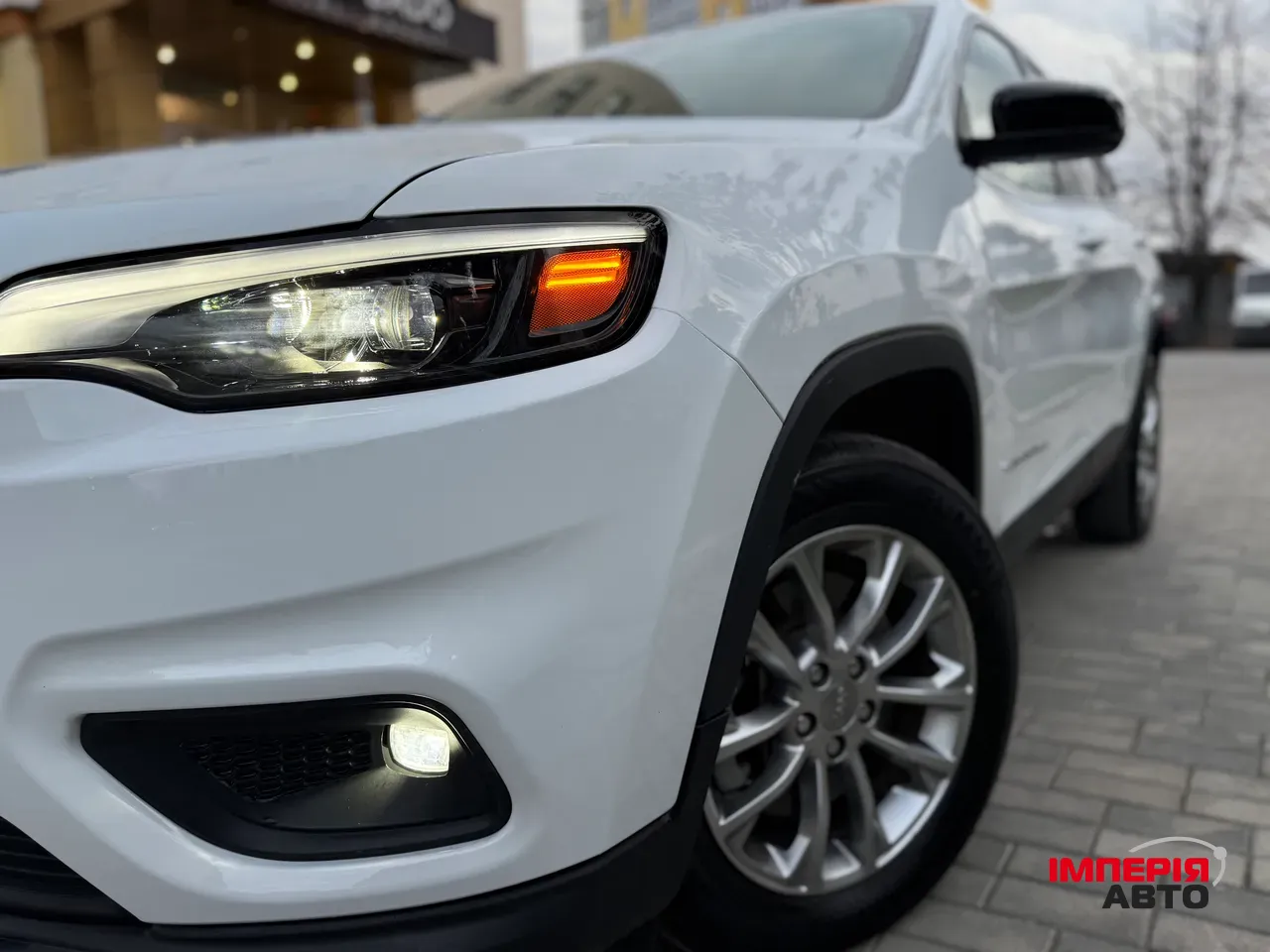 Jeep Cherokee - фото 20