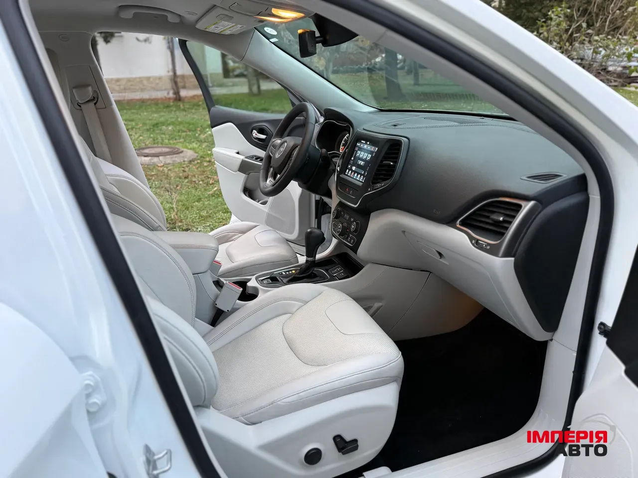 Jeep Cherokee - фото 46