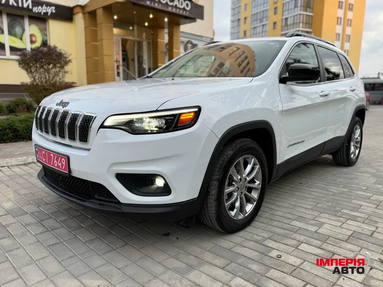 Jeep Cherokee - фото 1