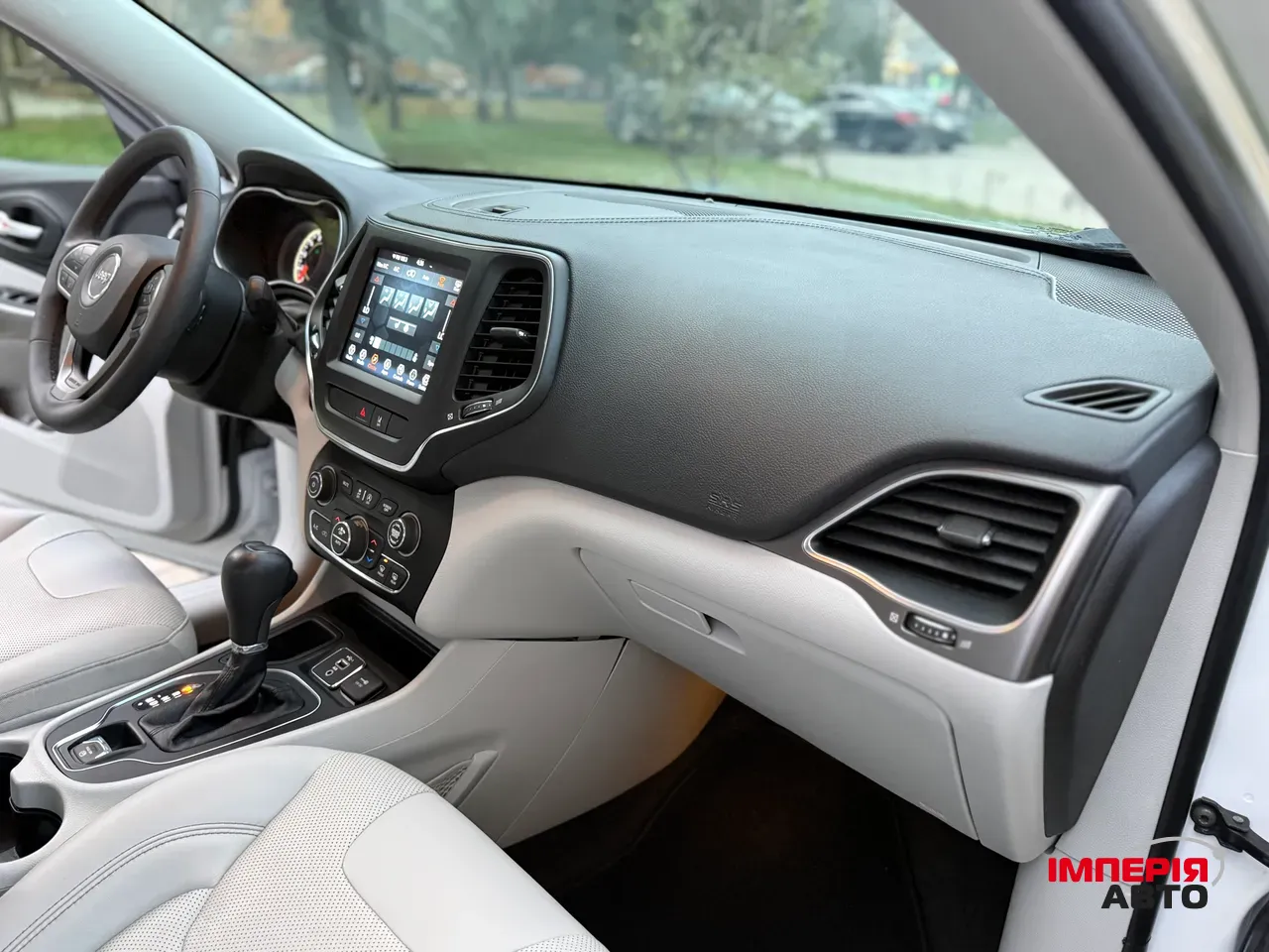 Jeep Cherokee - фото 51