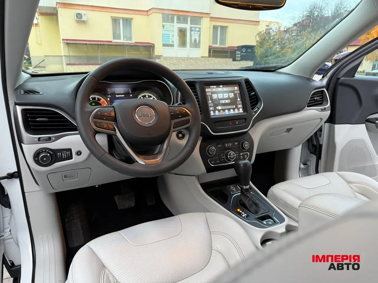 Jeep Cherokee - фото 36