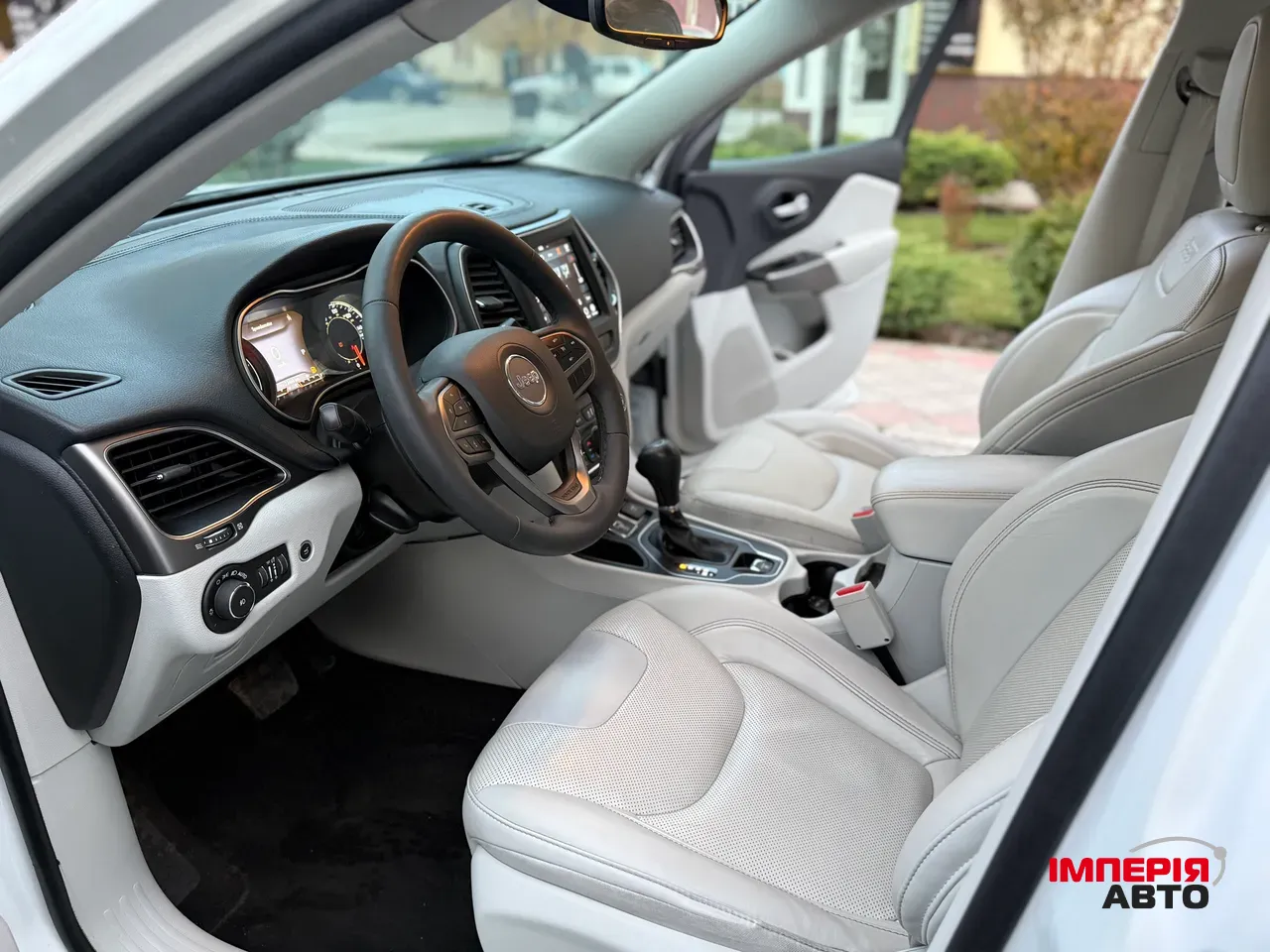 Jeep Cherokee - фото 43