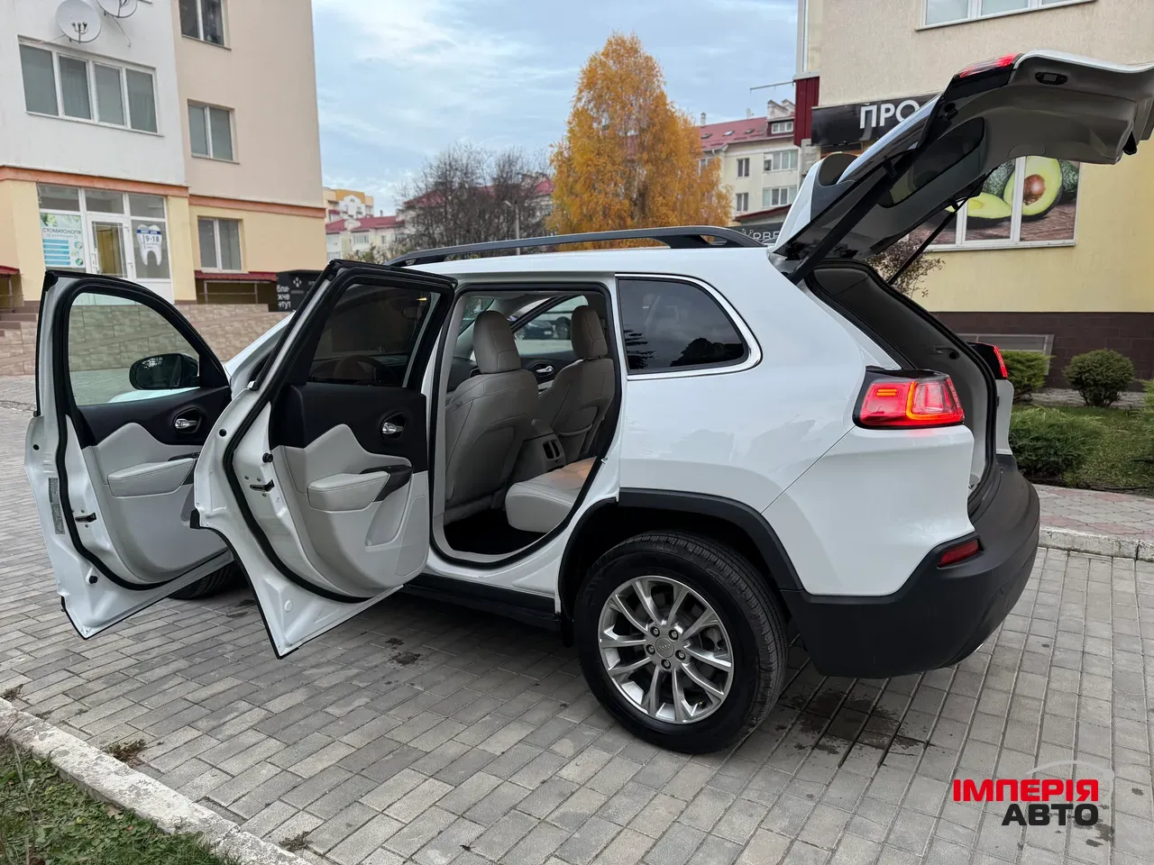 Jeep Cherokee - фото 73