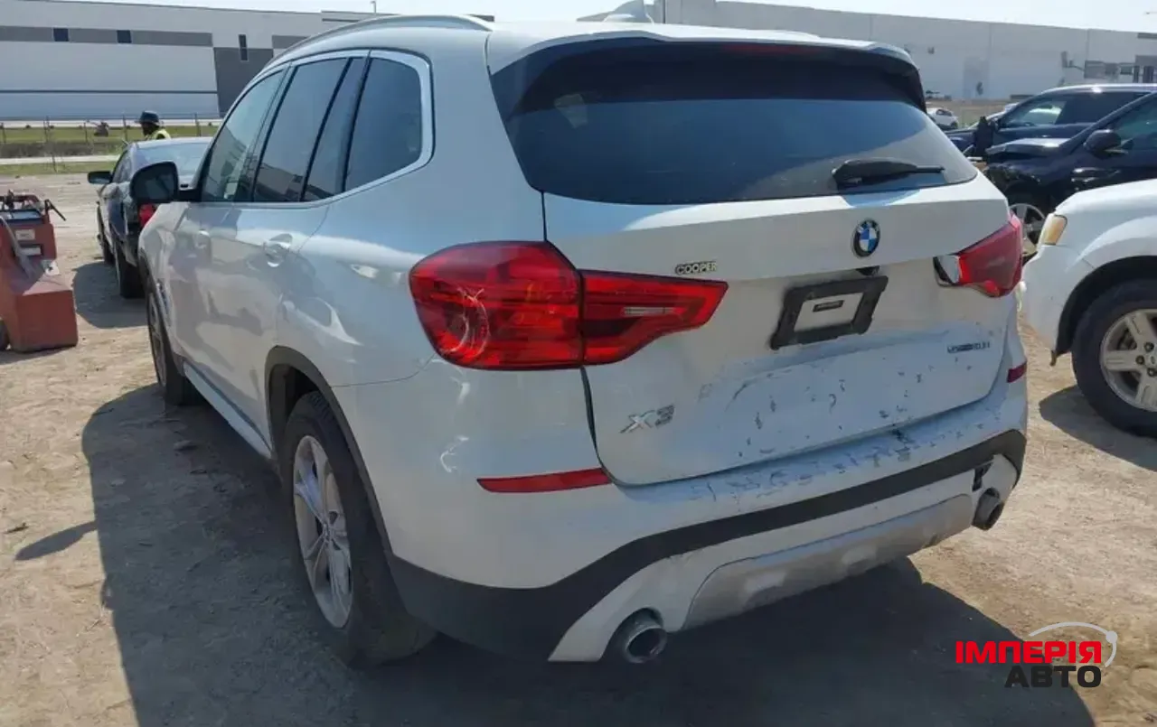 BMW X3 - фото 6