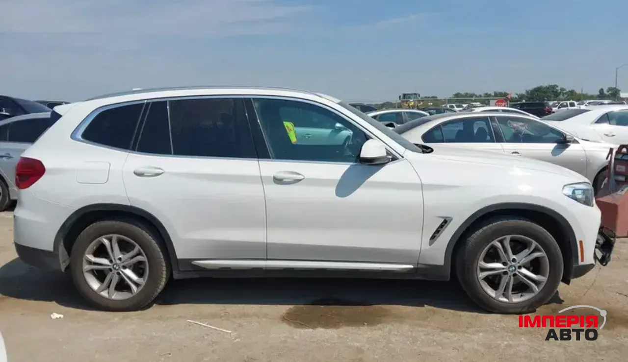 BMW X3 - фото 2