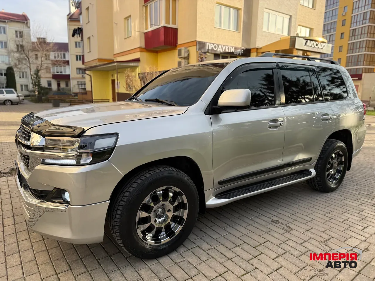 Toyota Land Cruiser - фото 3