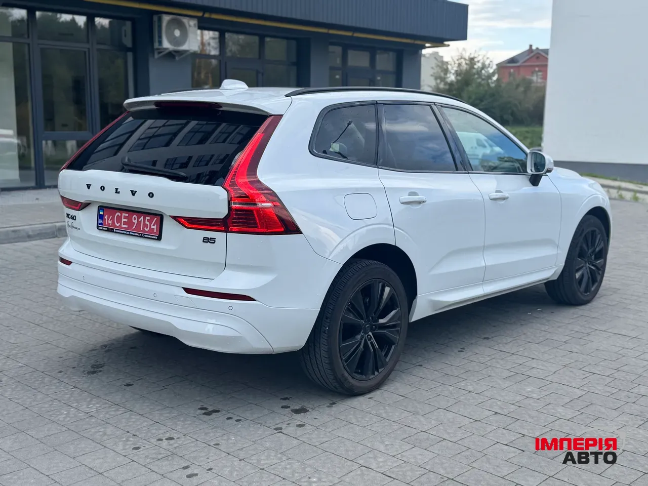 Volvo XC60 - фото 5