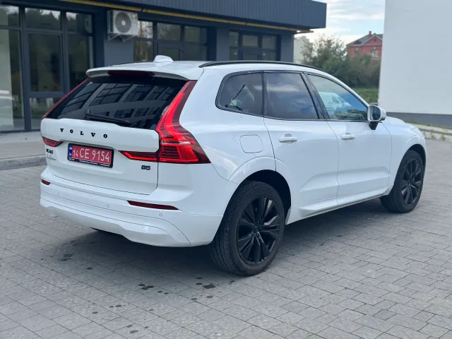 Volvo XC60 - фото 5
