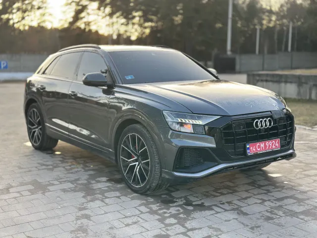 Audi Q8 - фото 4