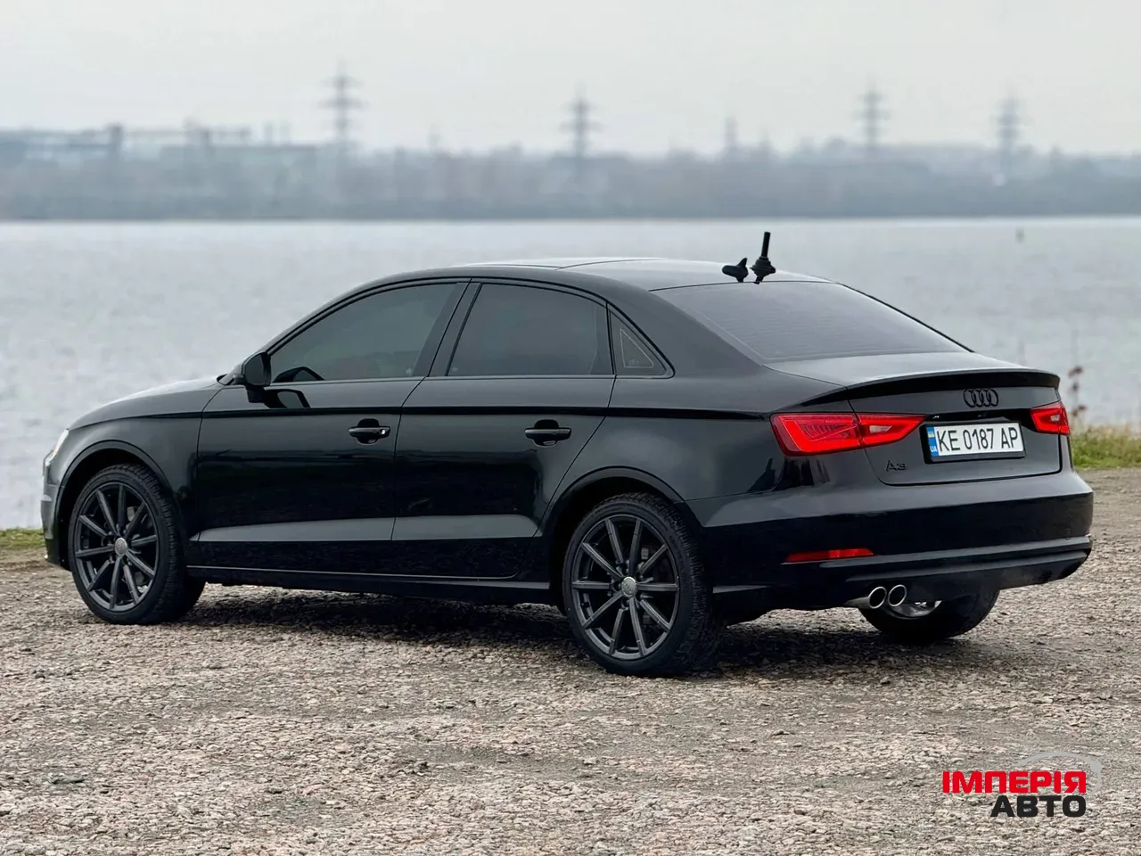 Audi A3 - фото 3