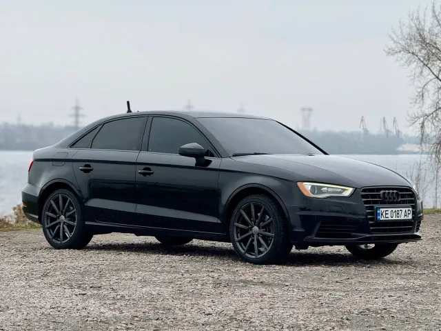 Audi A3 - фото 2