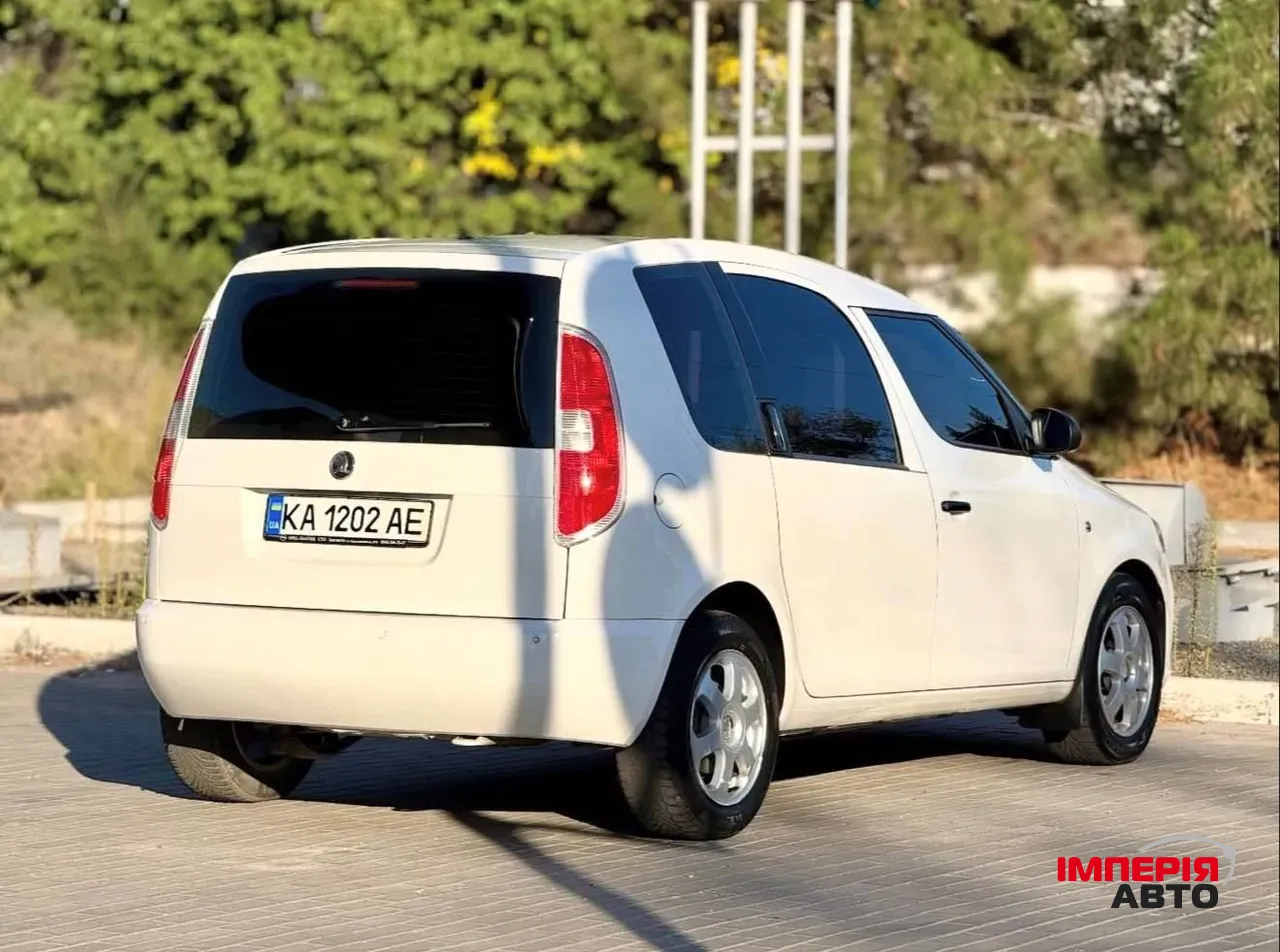 Skoda Roomster - фото 3