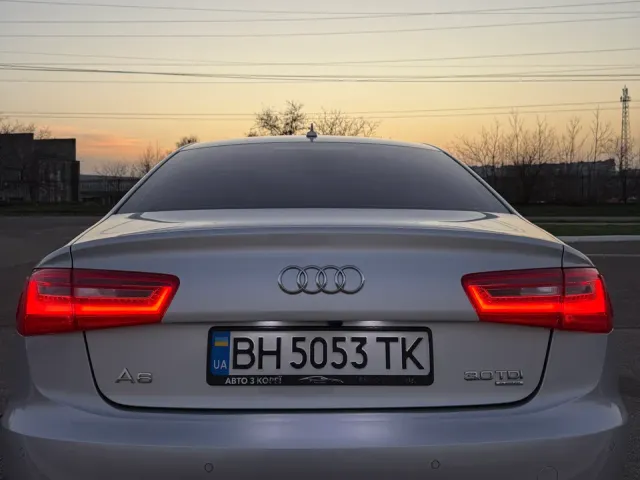 Audi A6 allroad - фото 5