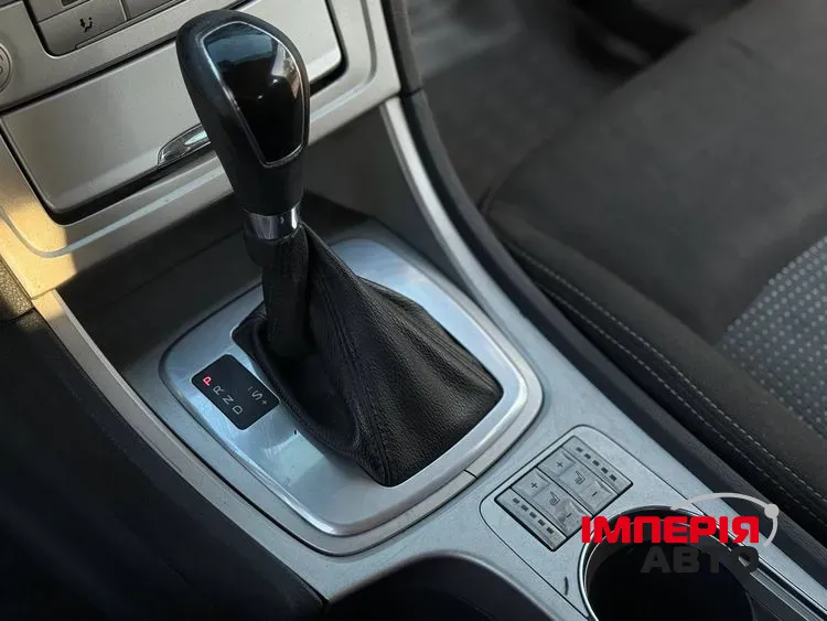 Ford Mondeo - фото 5