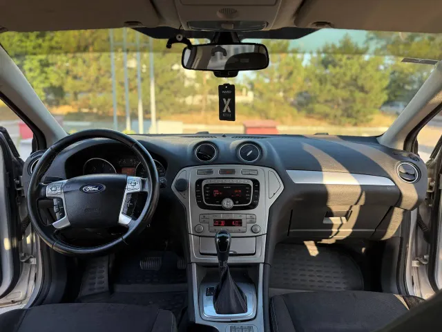 Ford Mondeo - фото 4