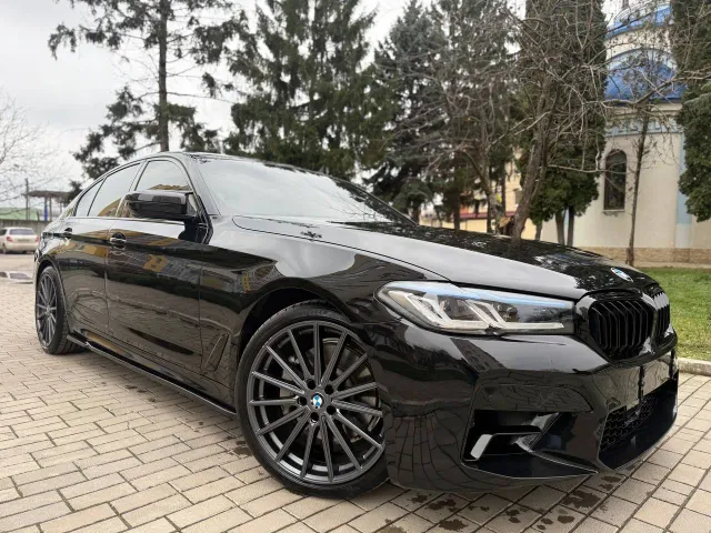 BMW 5 серії - фото 1