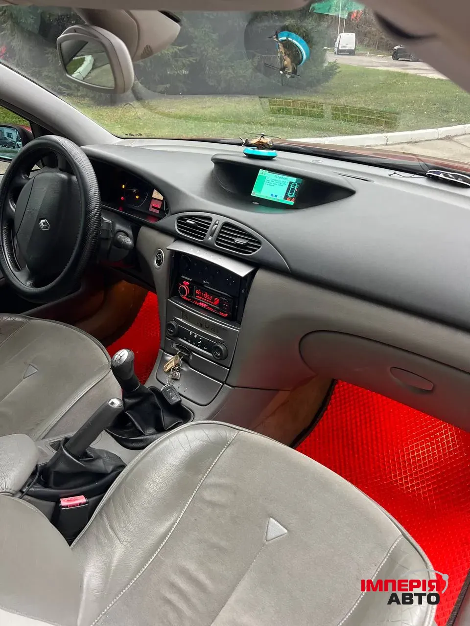 Renault Laguna - фото 14