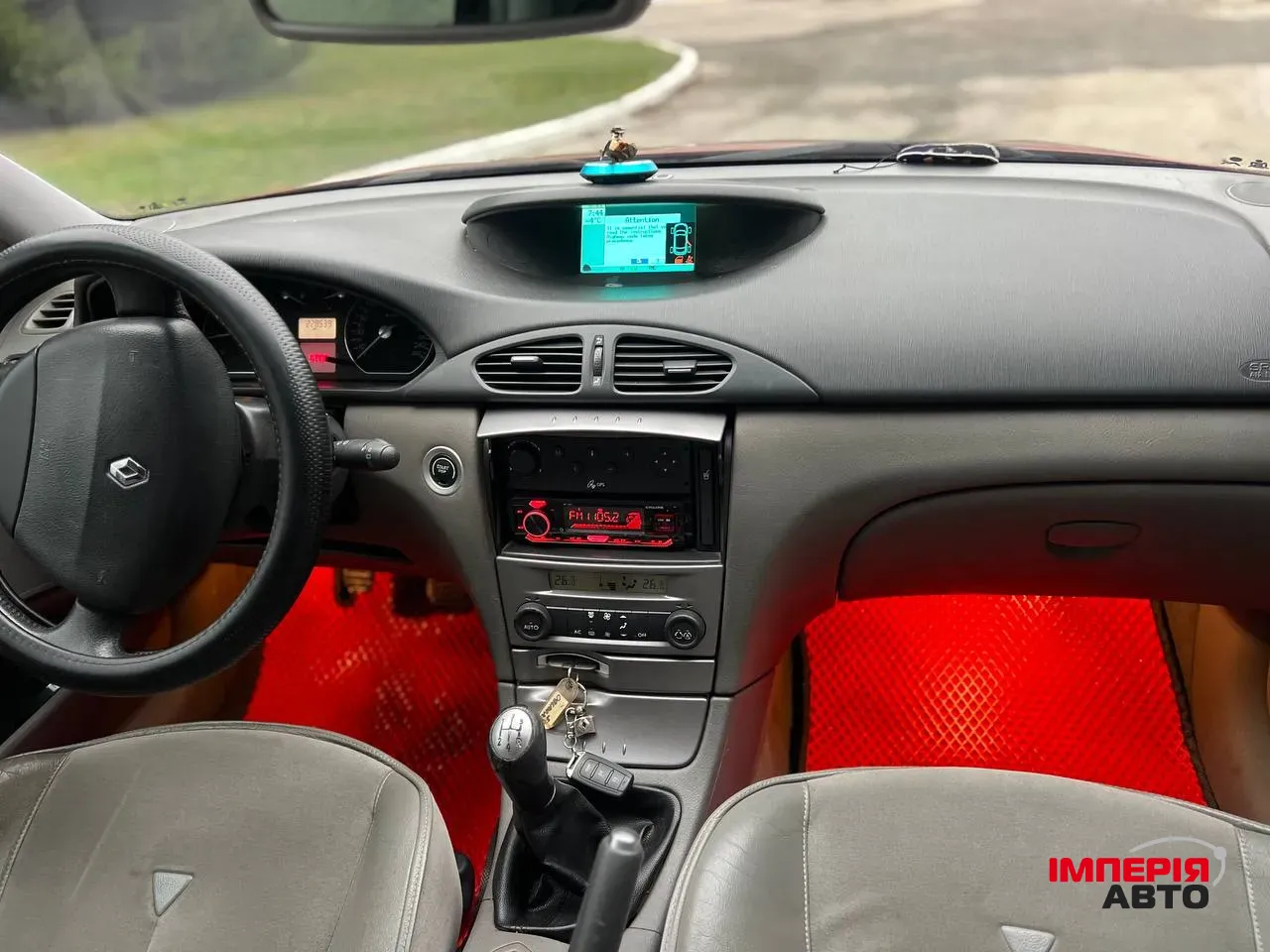 Renault Laguna - фото 32