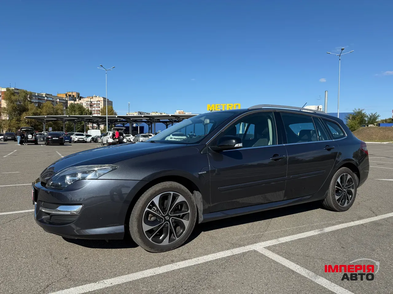 Renault Laguna - фото 6