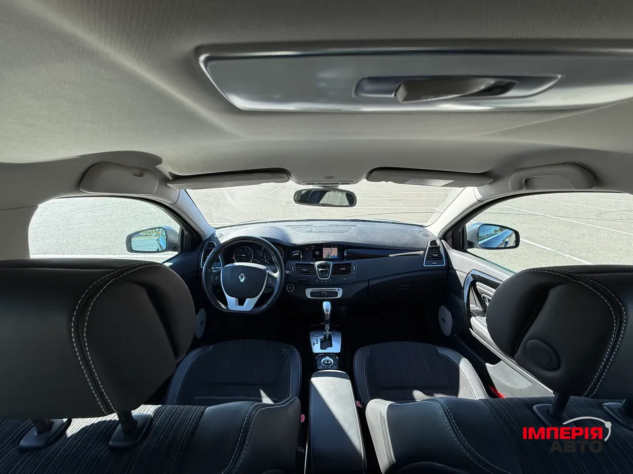 Renault Laguna - фото 10