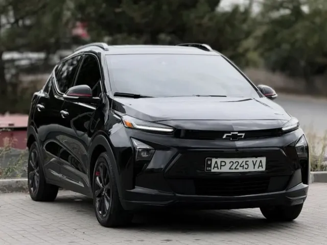Chevrolet Bolt EUV - фото 2
