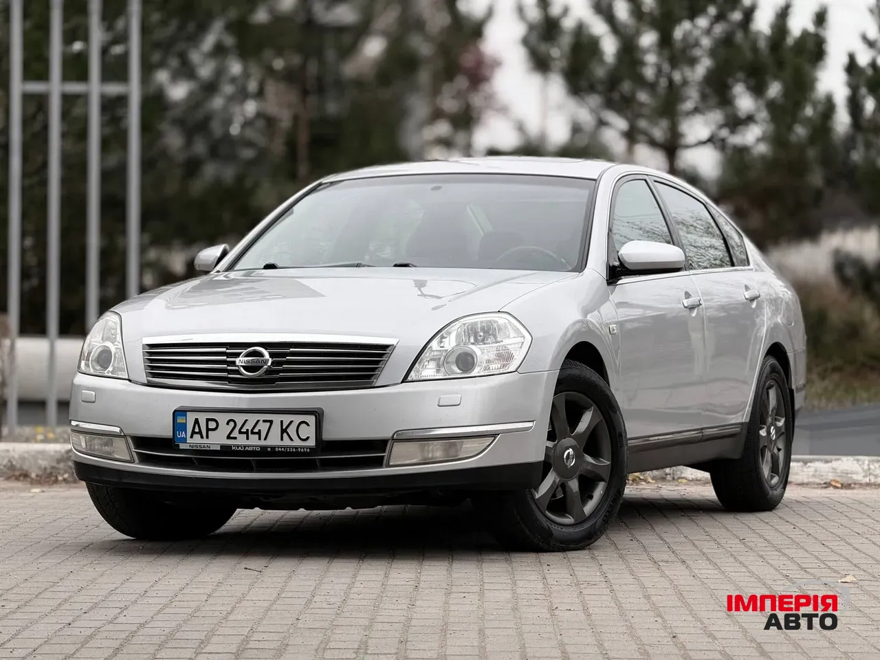 Nissan Teana - фото 1