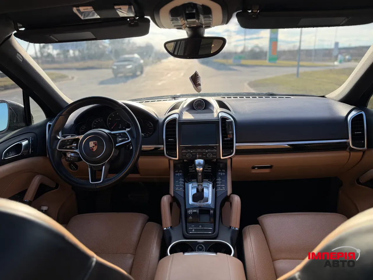 Porsche Cayenne - фото 15