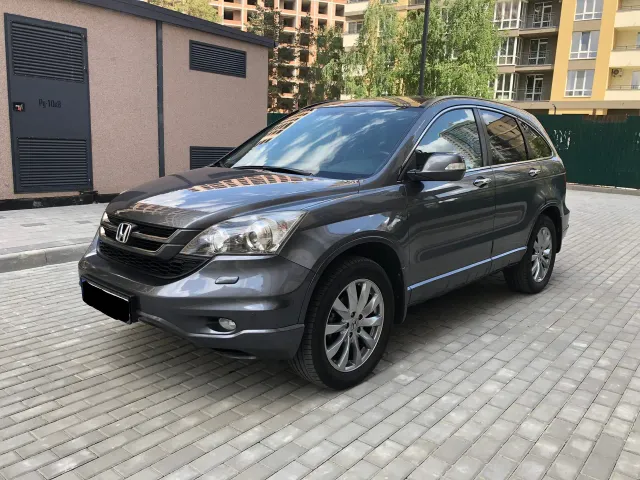Honda CR-V - фото 1