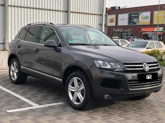 Volkswagen Touareg - фото 3