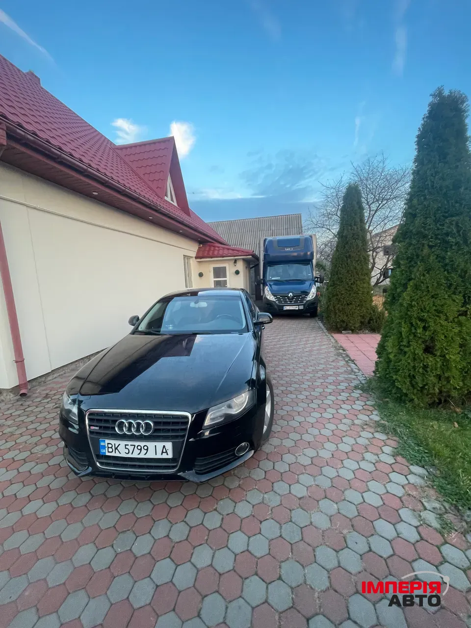 Audi A4 - фото 2