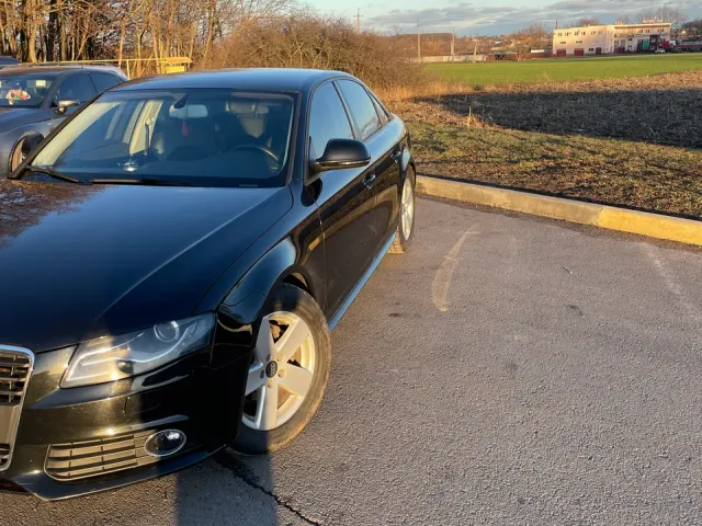 Audi A4 - фото 3