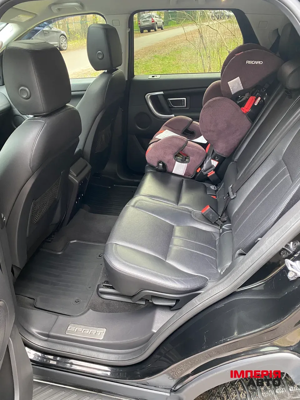 Land Rover Discovery Sport - фото 16