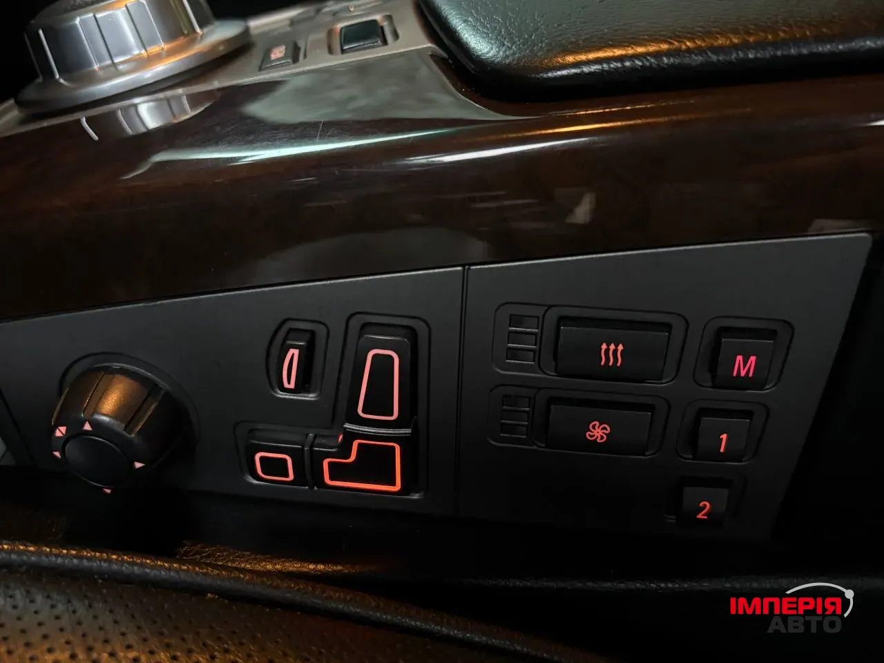 BMW 7 серії - фото 10