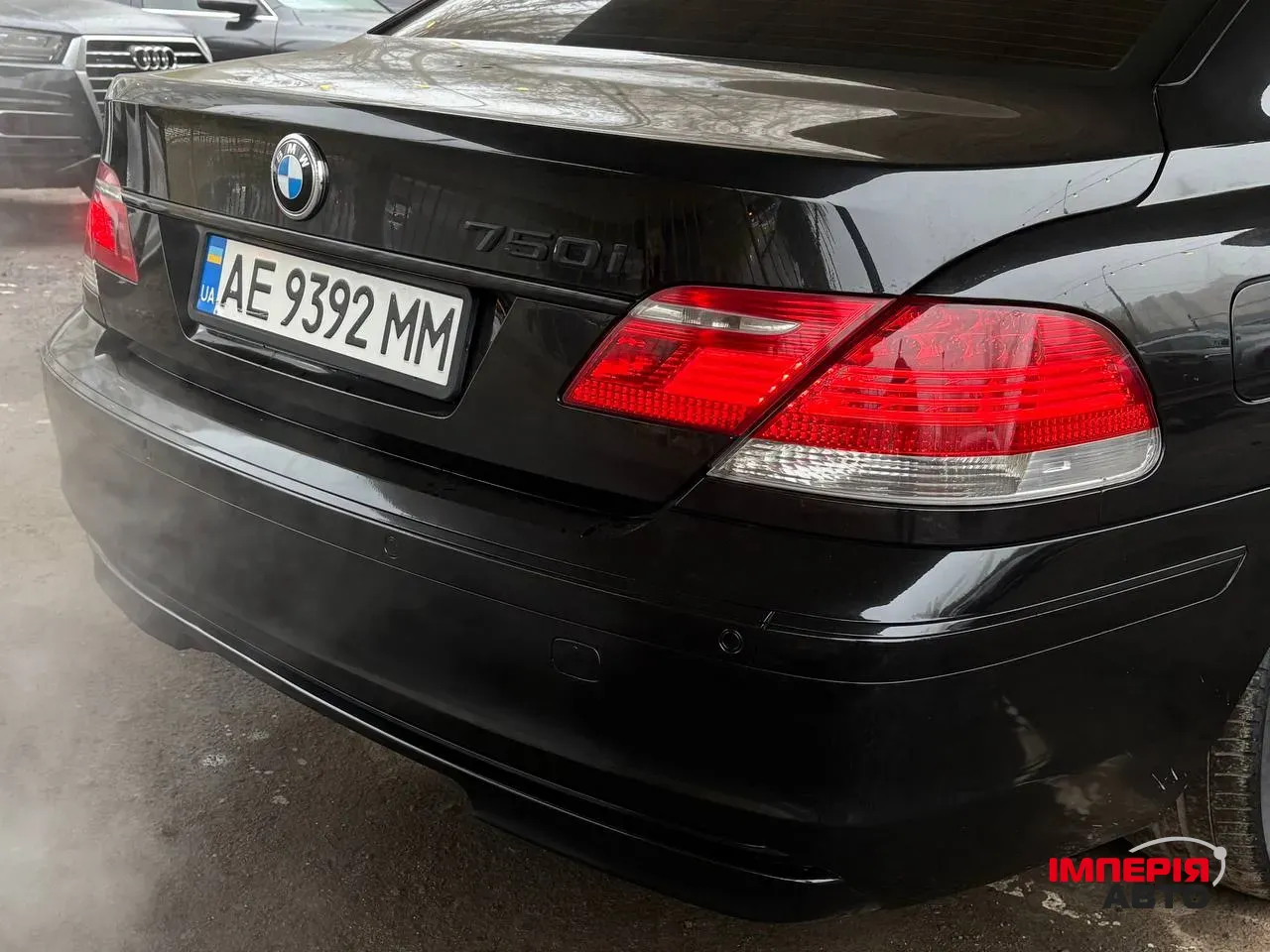 BMW 7 серії - фото 25