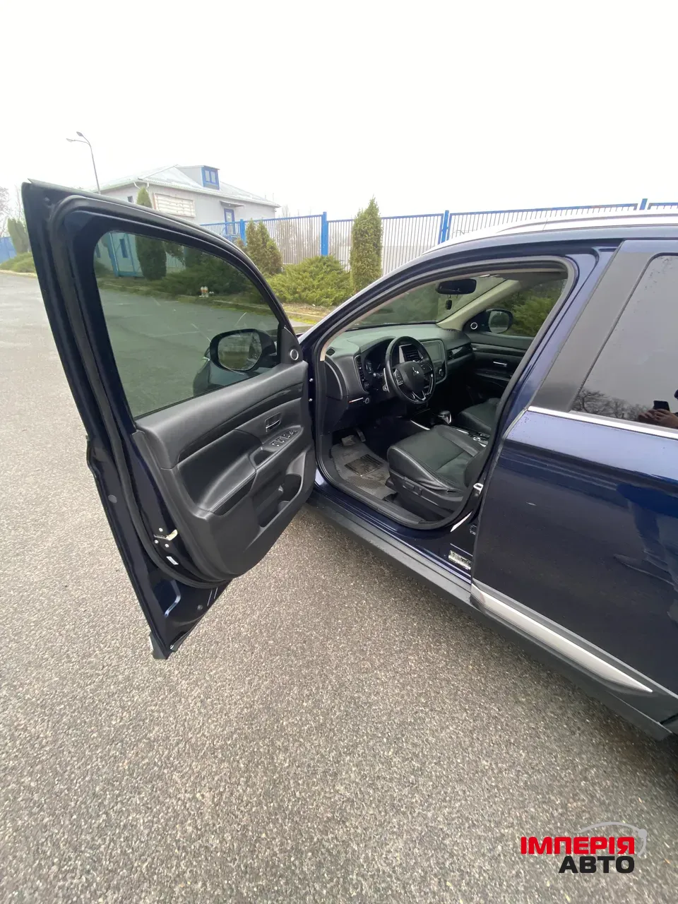 Mitsubishi Outlander - фото 9