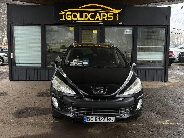 Peugeot 308 - фото 1