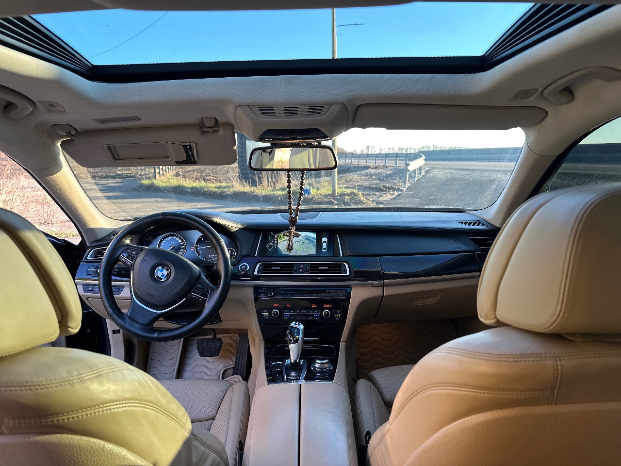 BMW 7 серії - фото 6