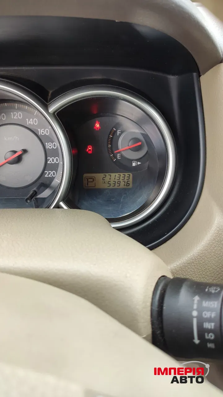 Nissan Tiida - фото 15